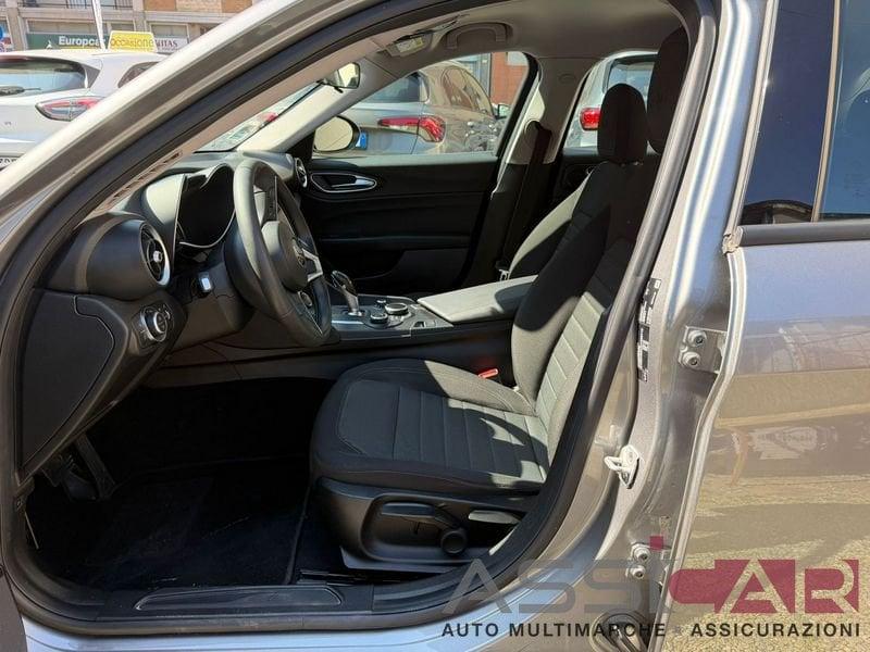 Alfa Romeo Giulia 2.2 Turbo AT8 150CV Business