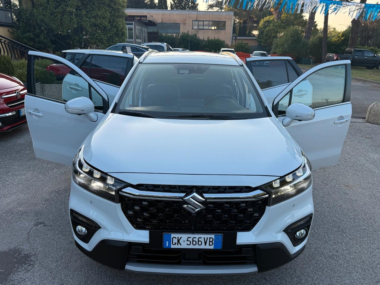 "DA VETRINA" Suzuki S-Cross 1.4 Hybrid 4WD AllGrip +GANCIO