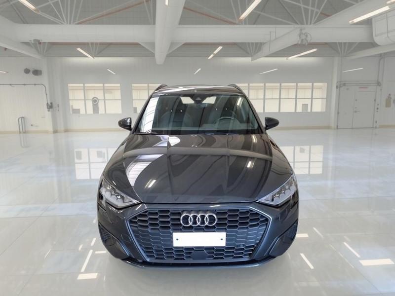 AUDI A3 SPORTBACK 40 TFSI E S TRONIC BUSINESS S.BACK 5 PORTE BERLINA