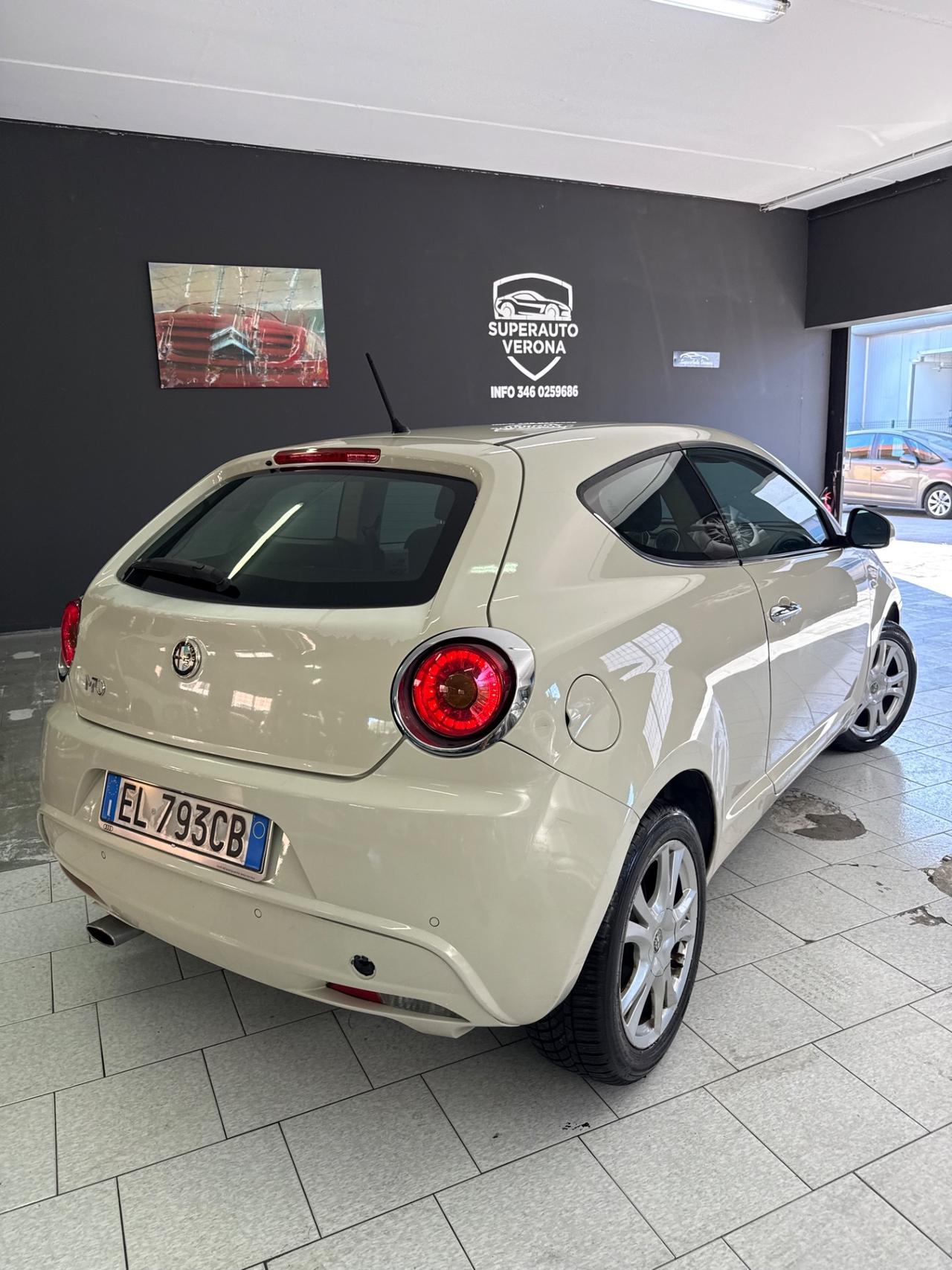 Alfa Romeo MiTo 1.4 78 CV 8V S&S Distinctive Sport Pack