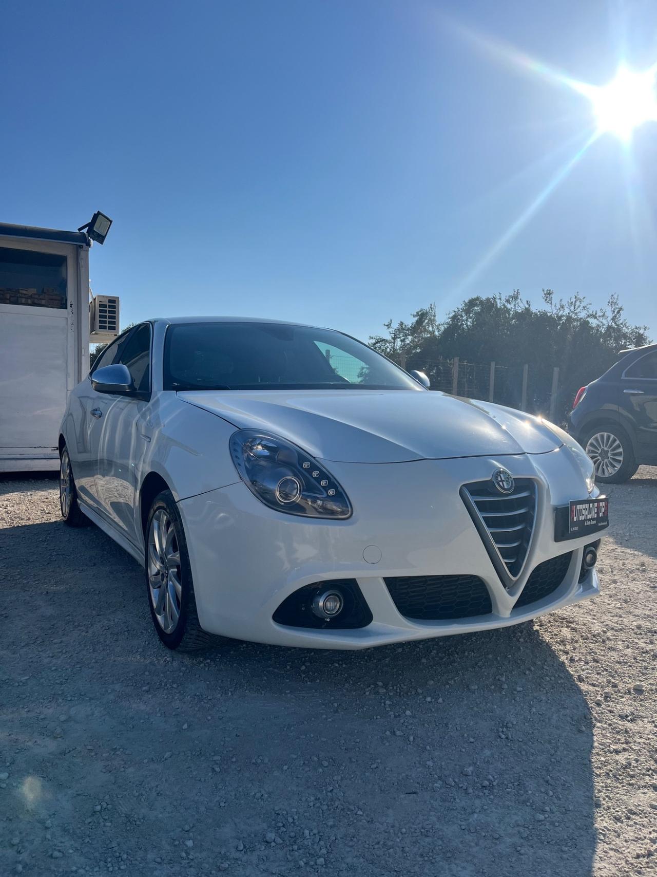 Alfa Romeo Giulietta 1.6 JTDm-2 105 CV modello sport 2013