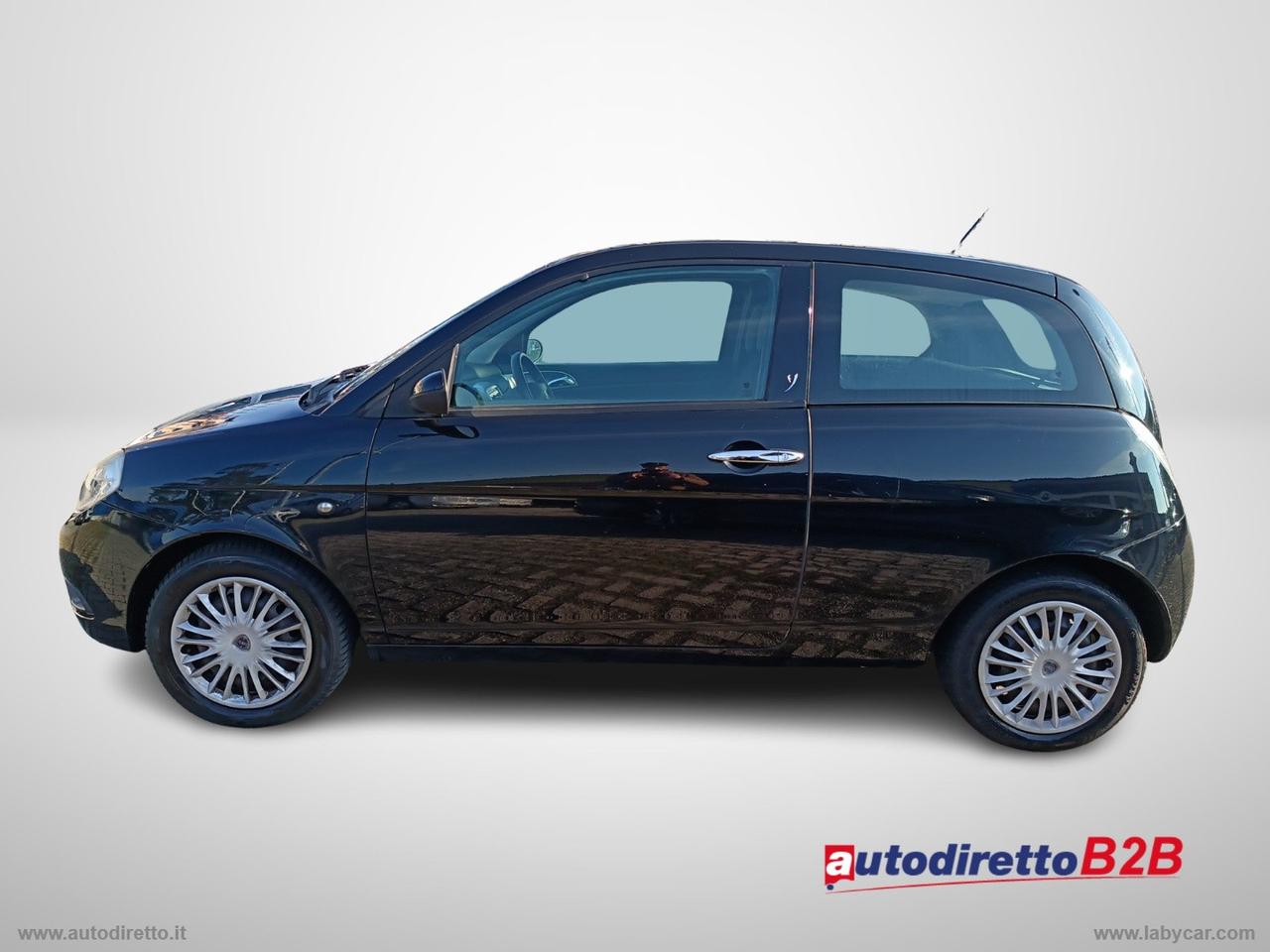 LANCIA Ypsilon 1.2 Versus