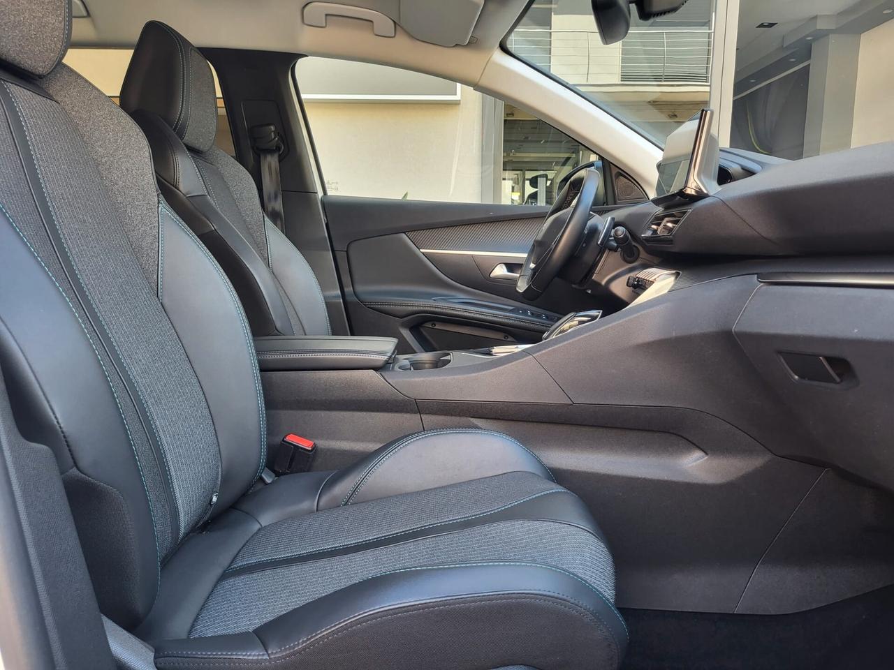 Peugeot 3008 1.5 HDi 130 CV EAT8 Allure+Full Led+Bianco Perlato...