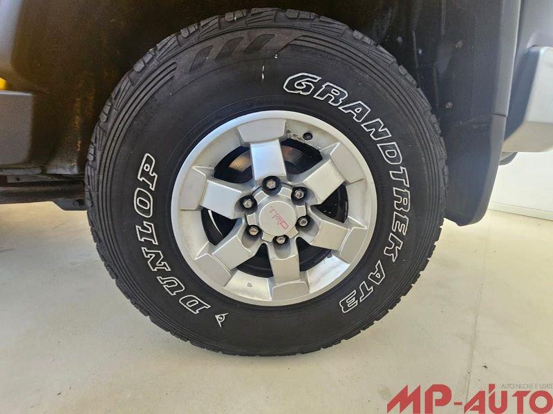 Toyota FJ Cruiser TOYOTA FJCRUISER - TENUTO OTTIMAMENTE -AUTOCARRO - IMPIANTO GPL