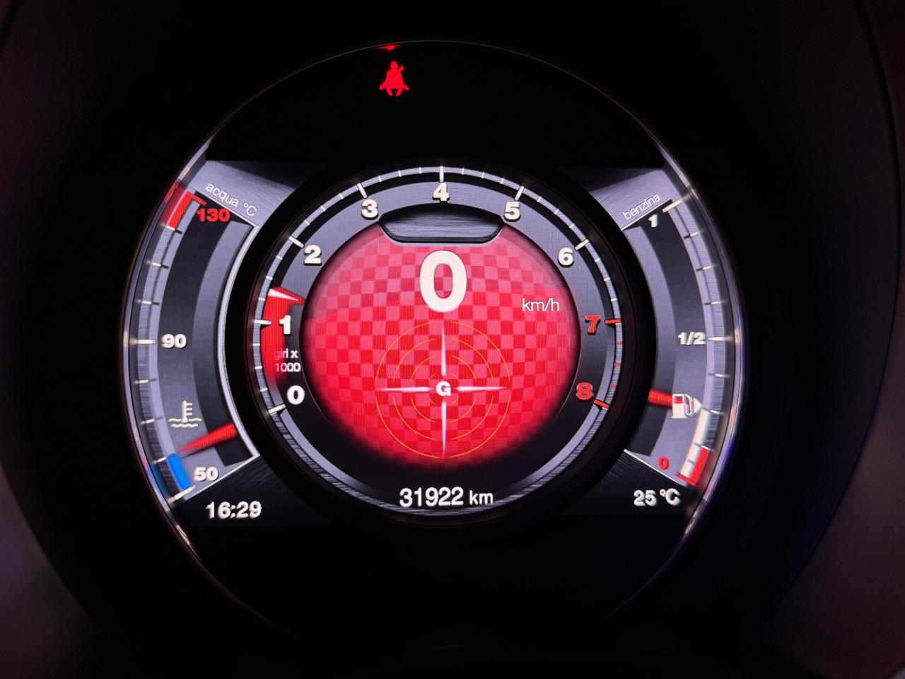 Fiat 500 Abarth 595 (2021) – 145 CV di Pura Adrenalina