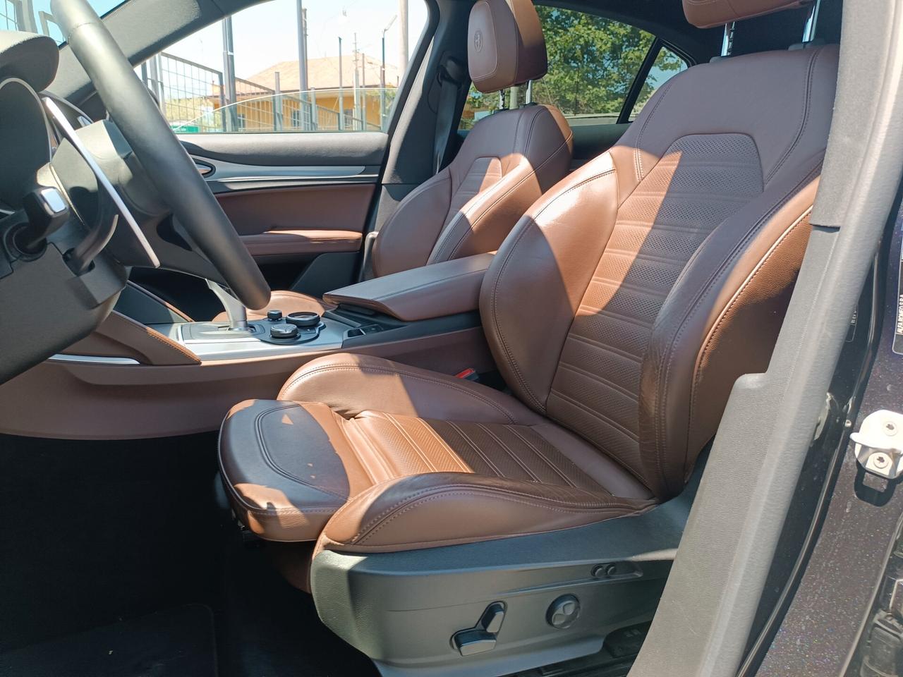 Alfa Romeo Stelvio 2.2 Turbodiesel 210 CV AT8 Q4 Super