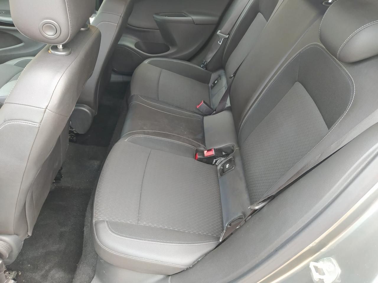 Opel Astra 1.6 CDTi 110CV Start&Stop Sports Tourer Innovation Neopatentati