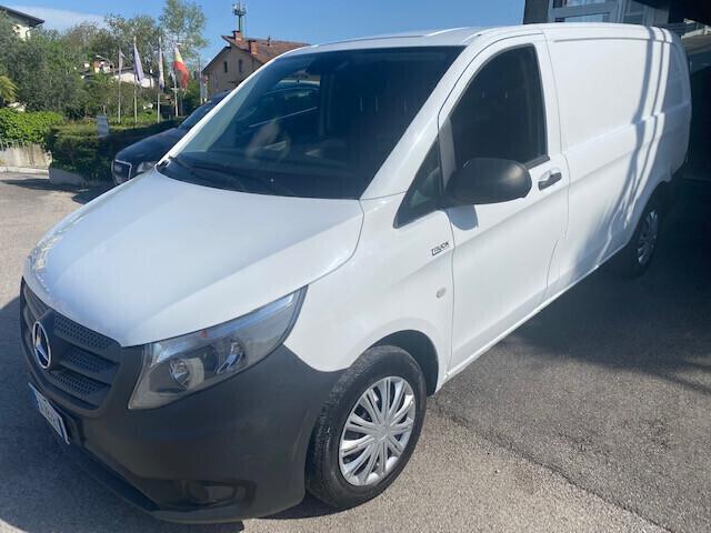 Mercedes Benz Vito Long 116