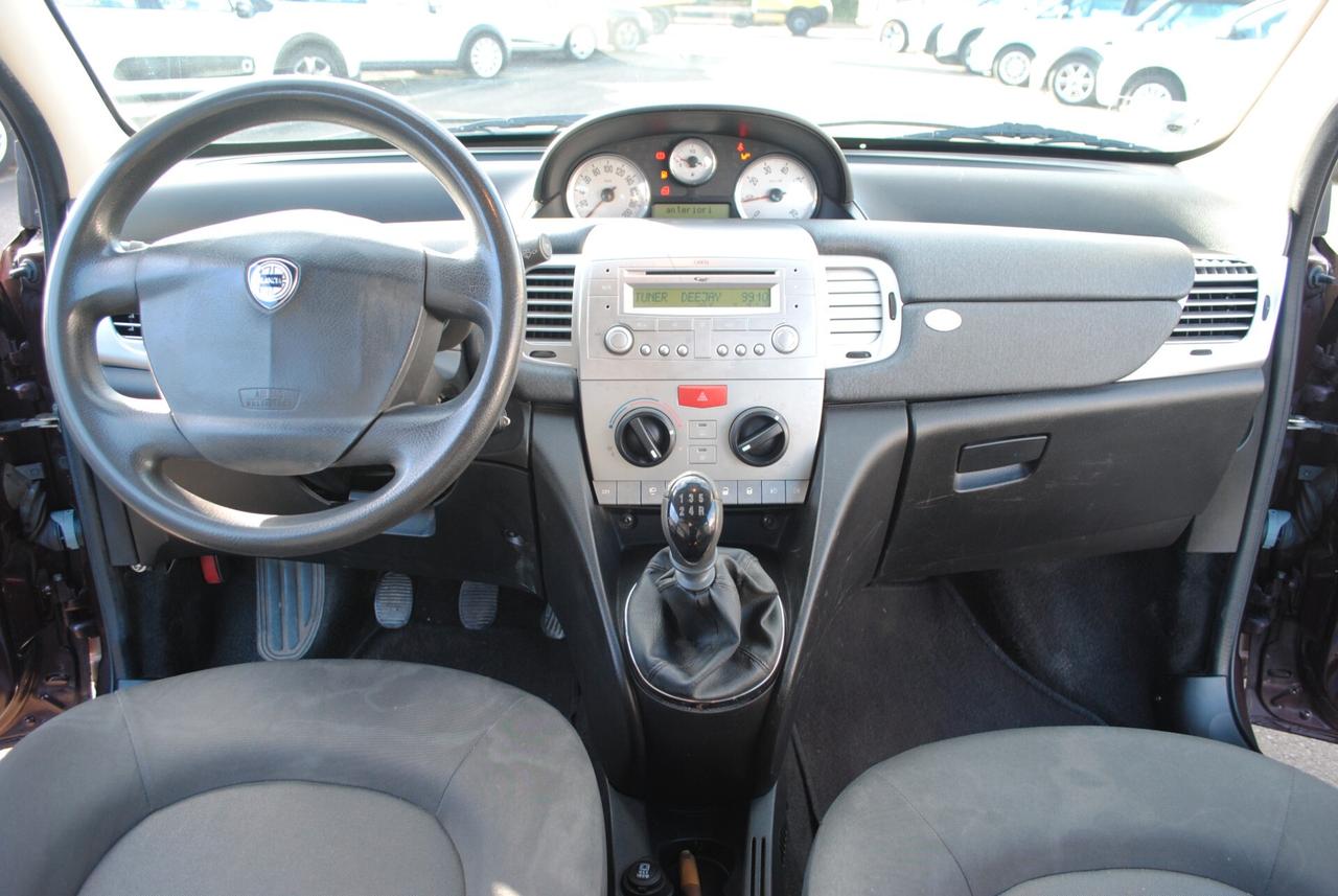 LANCIA YPSILON 1.4 BENZ/GPL 77 CV OK NEOPATENTATI