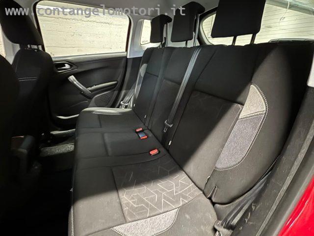 PEUGEOT 2008 PureTech 82