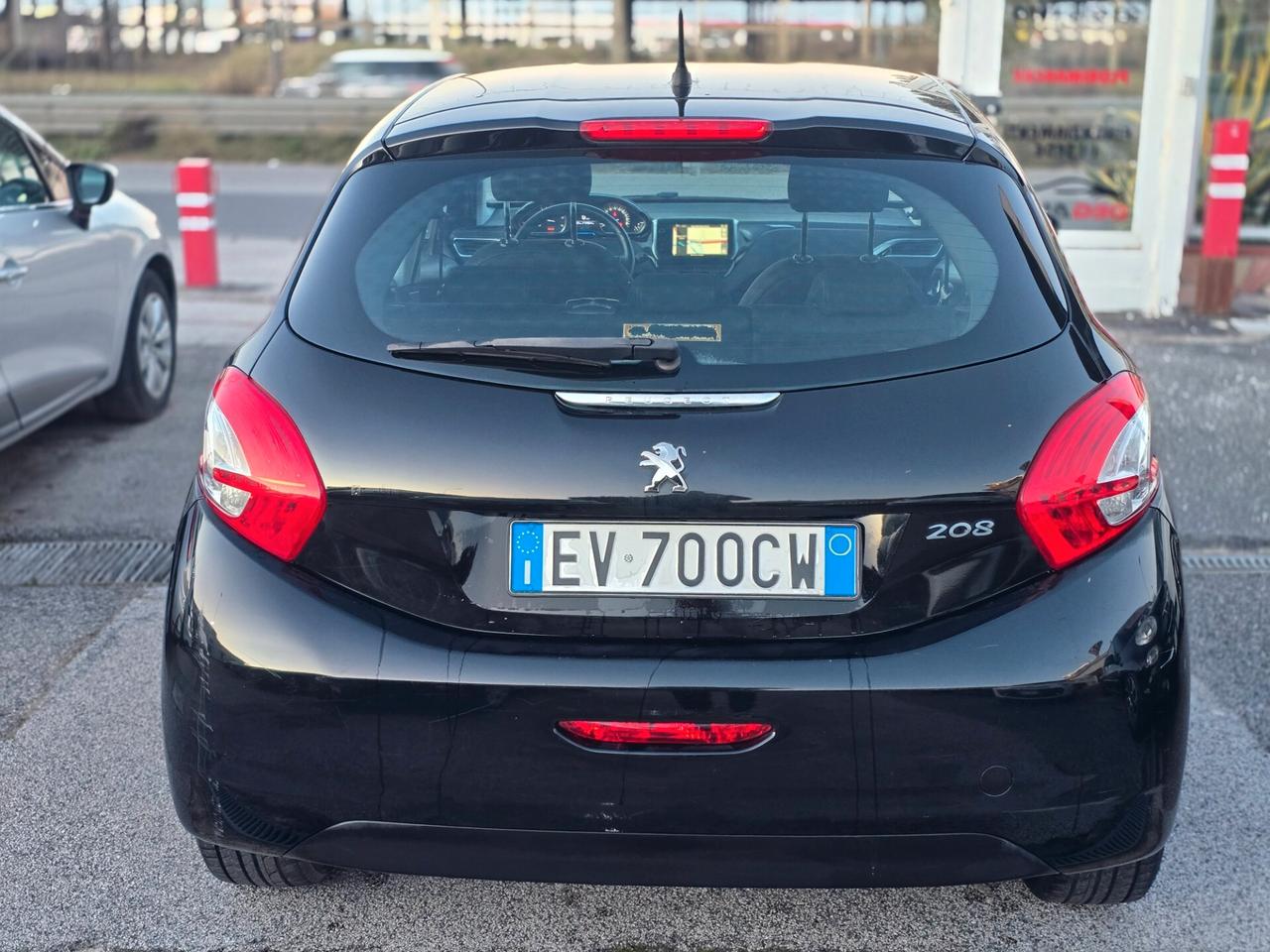 Peugeot 208 1.6 e-HDi 92CV S&S 5 porte Allure
