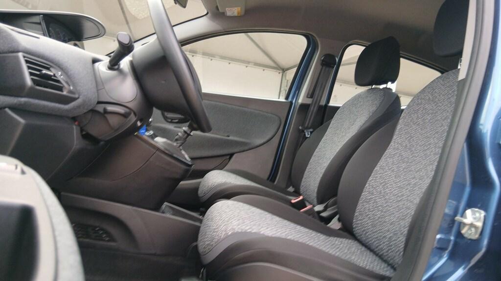 Lancia Ypsilon 5 Porte 1.0 FireFly Hybrid Silver