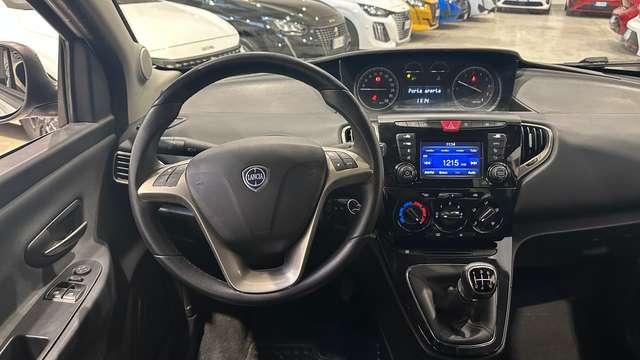 Lancia Ypsilon 1.2 Gold 69cv