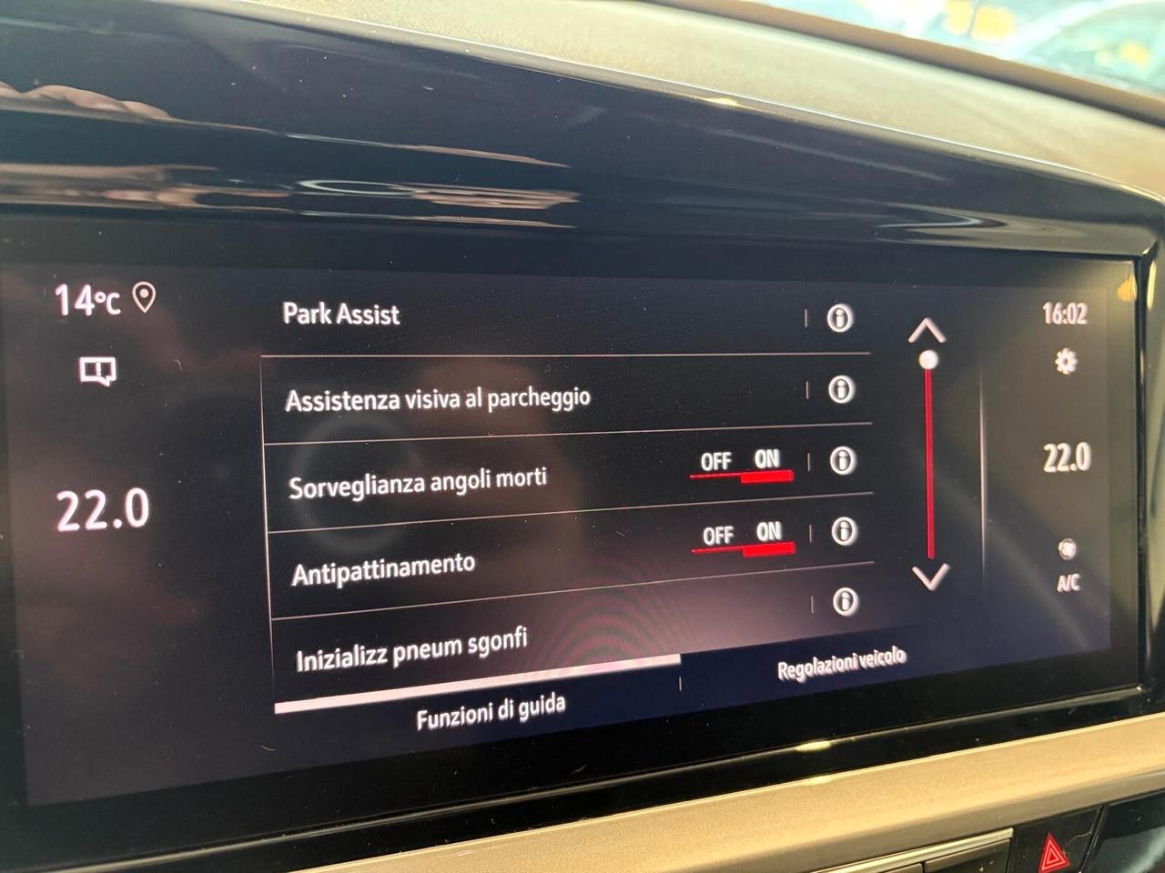 Opel Grandland ULTIMATE 1.5 diesel Ecotec aut. SPOTICAR