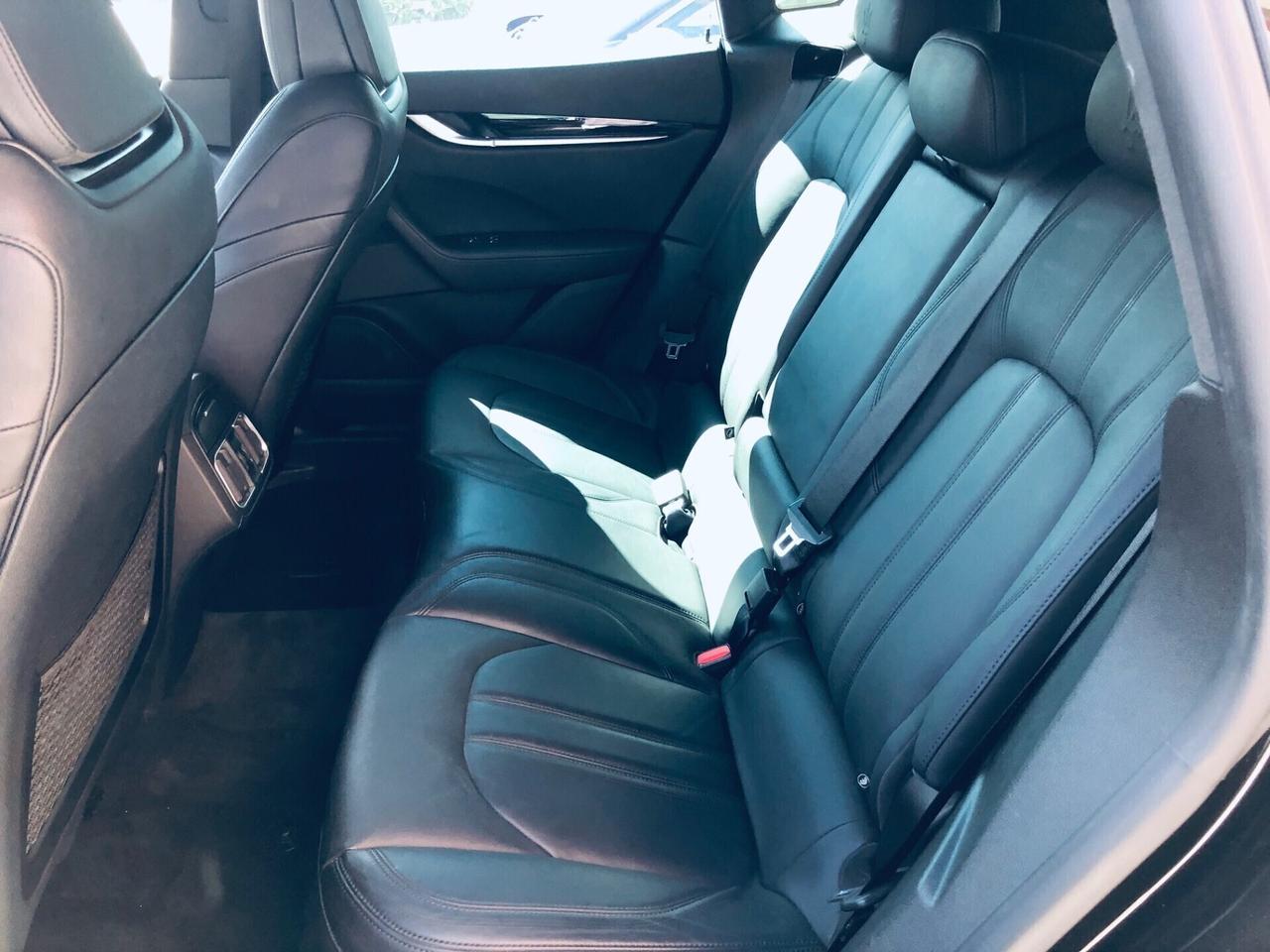 Maserati Levante V6 Diesel 275 CV AWD Gransport