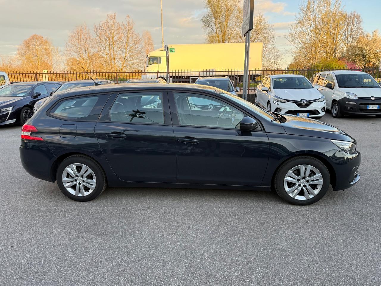 Peugeot 308 SW Business