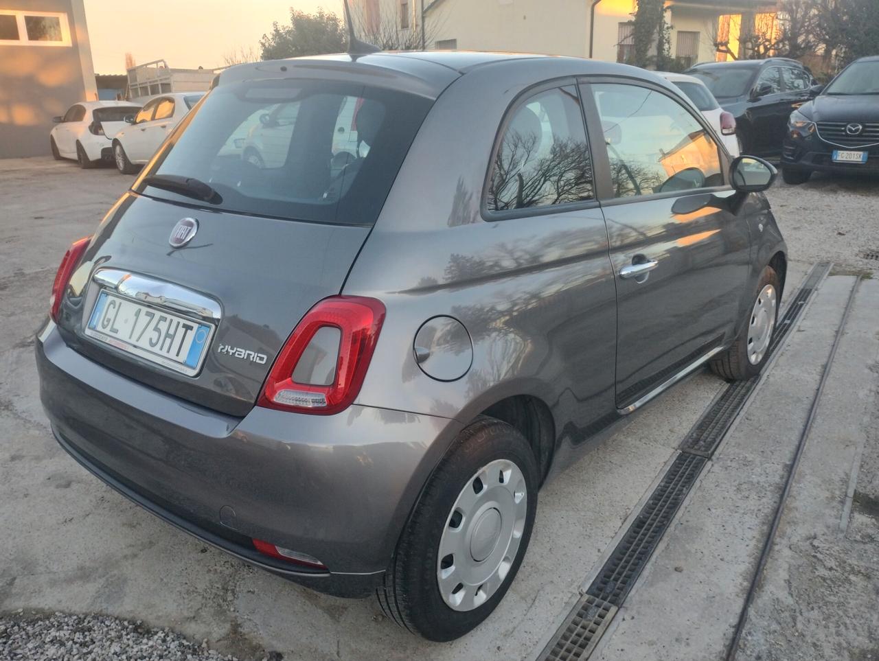 FIAT 500 1.0 Hybrid 51kw 2022