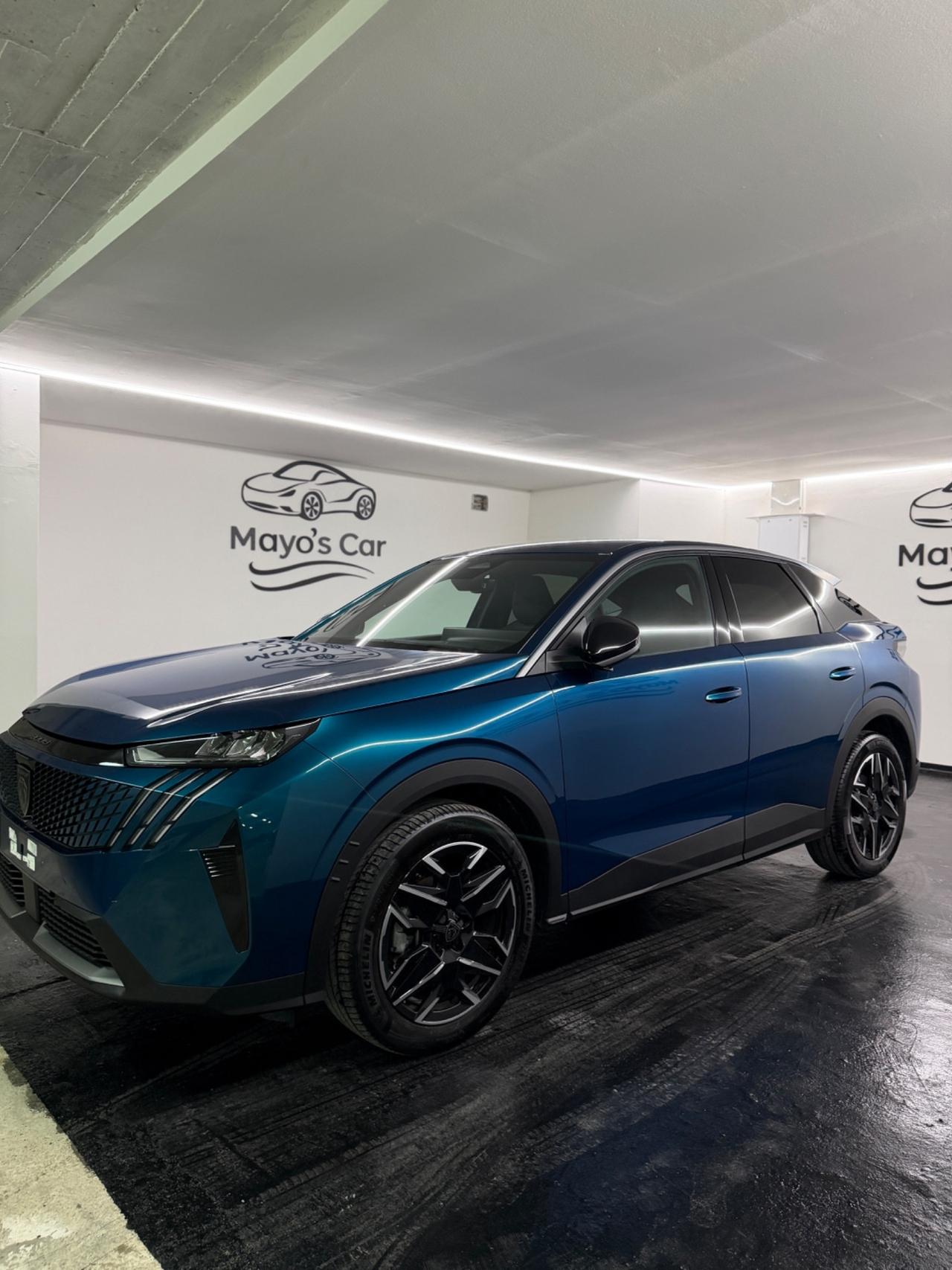 PEUGEOT 3008 FULL HYBRID (anno 2025)