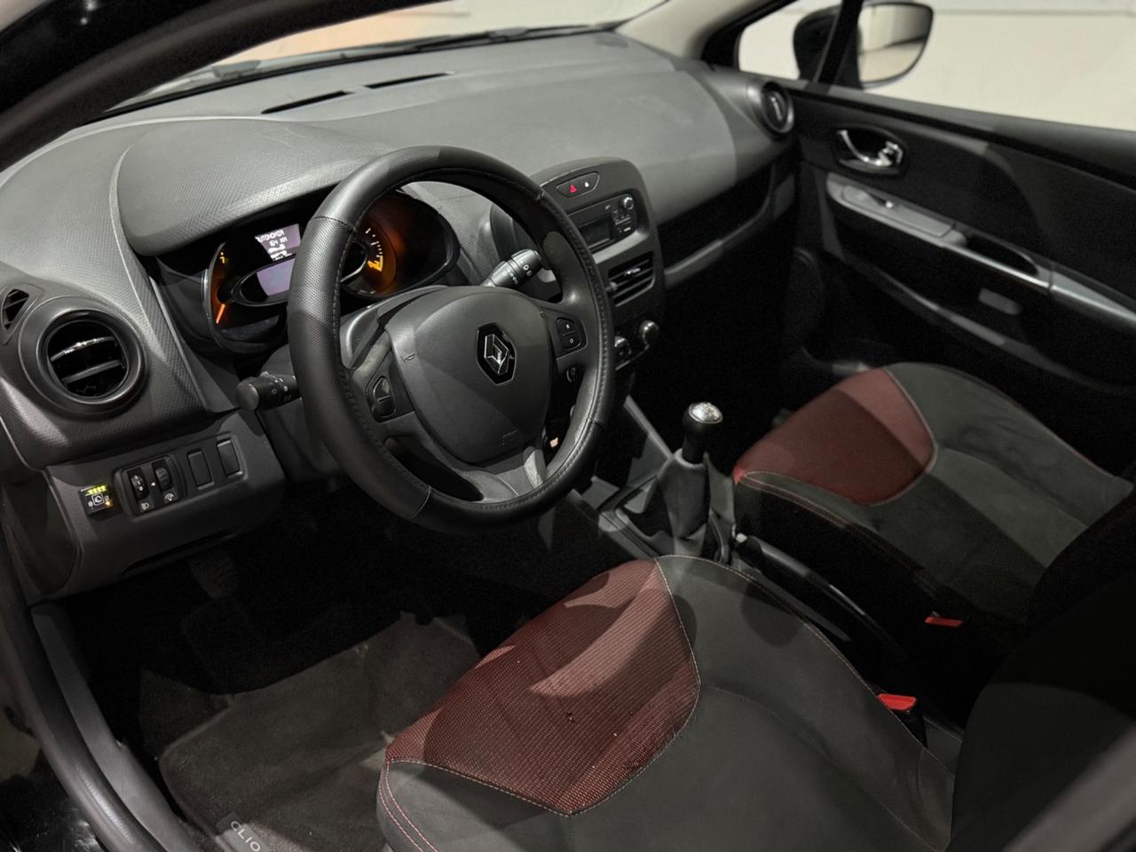 Renault Clio 1.2 75CV GPL cv75/kw55 Per Neopatentati