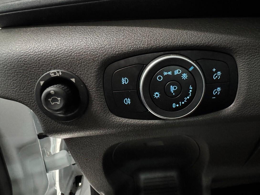 Transit 2.0TDCI 130cv RIBALTABILE ANNO 2024 23.000KM