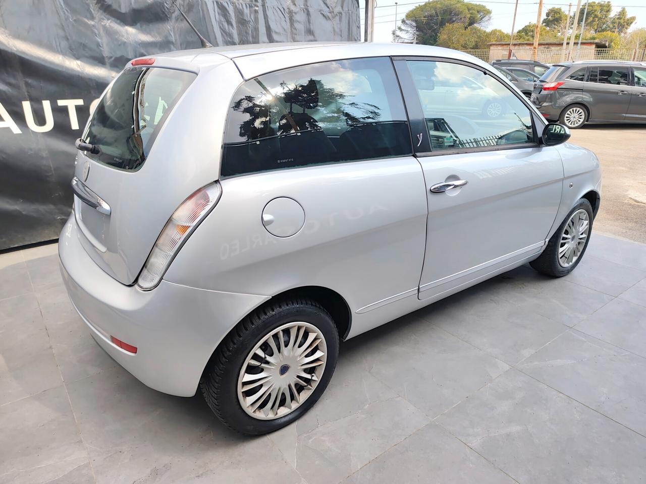 Lancia Ypsilon 1.2 BENZINA KM 134000