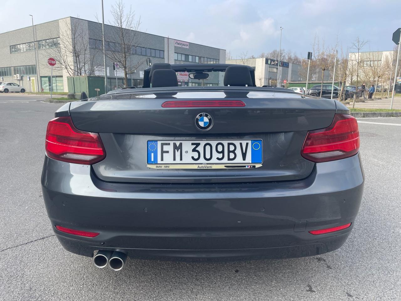 Bmw 220 220i Cabrio*Automatik*Navi*Tutti Taglindi BMW*