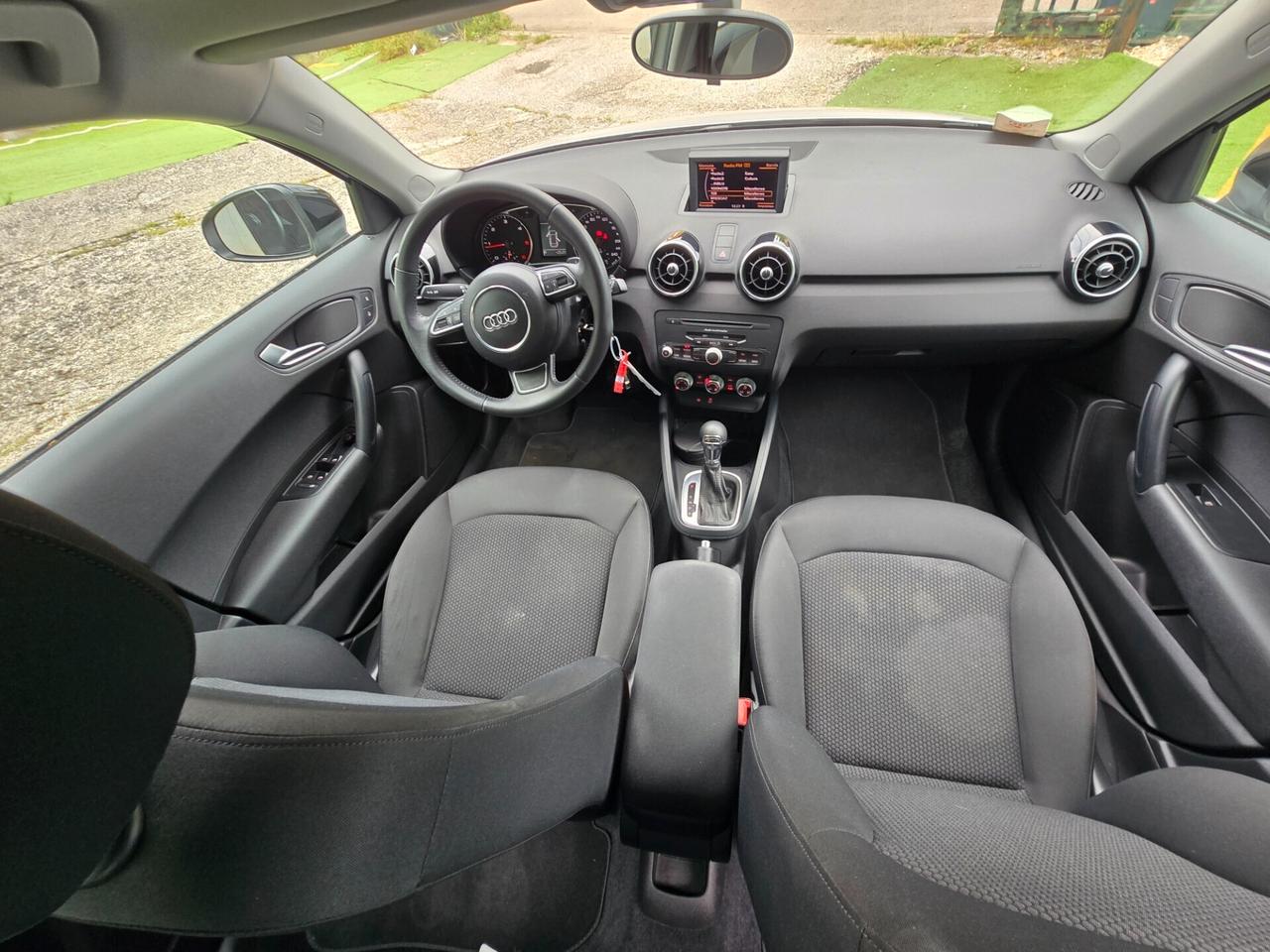 Audi A1 SPB 1.6TDI 90CV S.LINE DSG 75000KM-2013