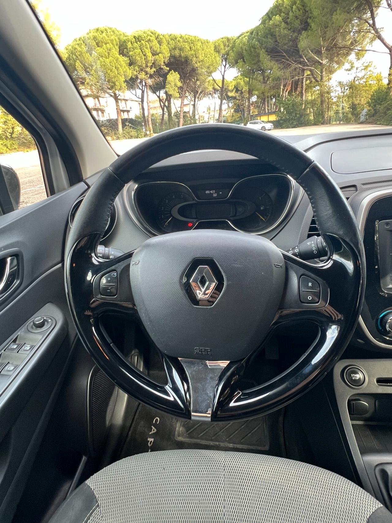 ADATTA PER NEOPATENTATI Renault Captur 1.5 dCi 8V 90 CV Start&Stop Energy R-Link