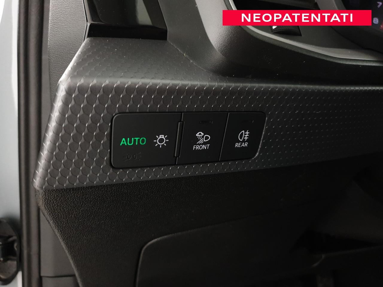 Sportback 30TFSI 116CV S tronic Identity Black