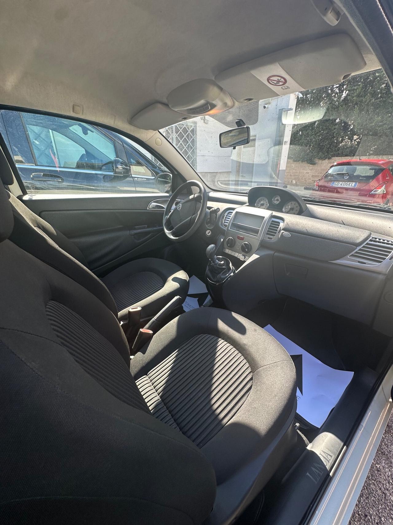 Lancia Ypsilon 1.4 E-Collection Ecochic GPL