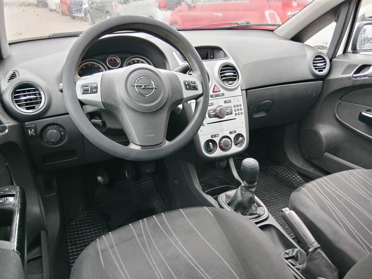 Opel Corsa 1.2 GPL
