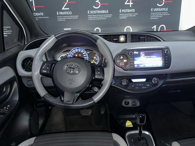 Toyota Yaris 1.5 Hybrid 5 porte Trend "Platinum Edition"