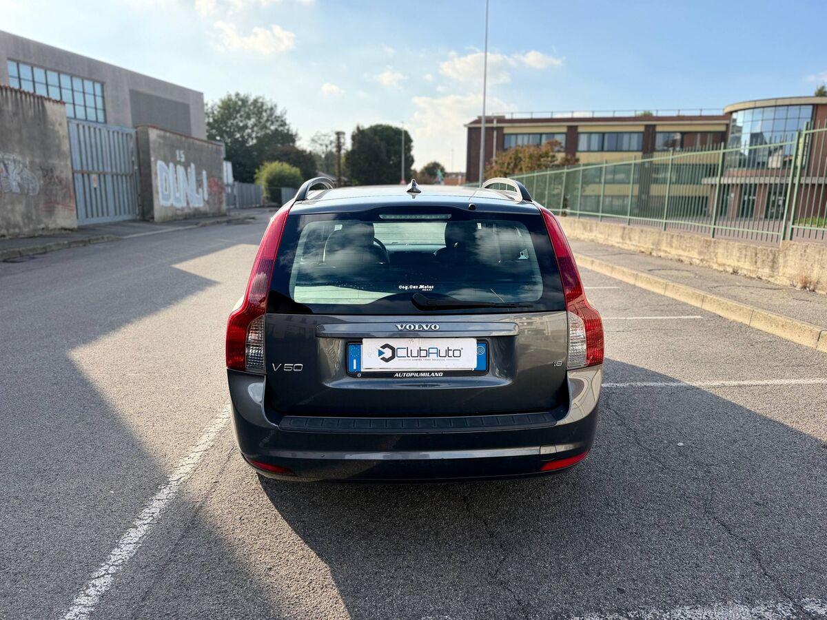 Volvo V50 1.8 Summum