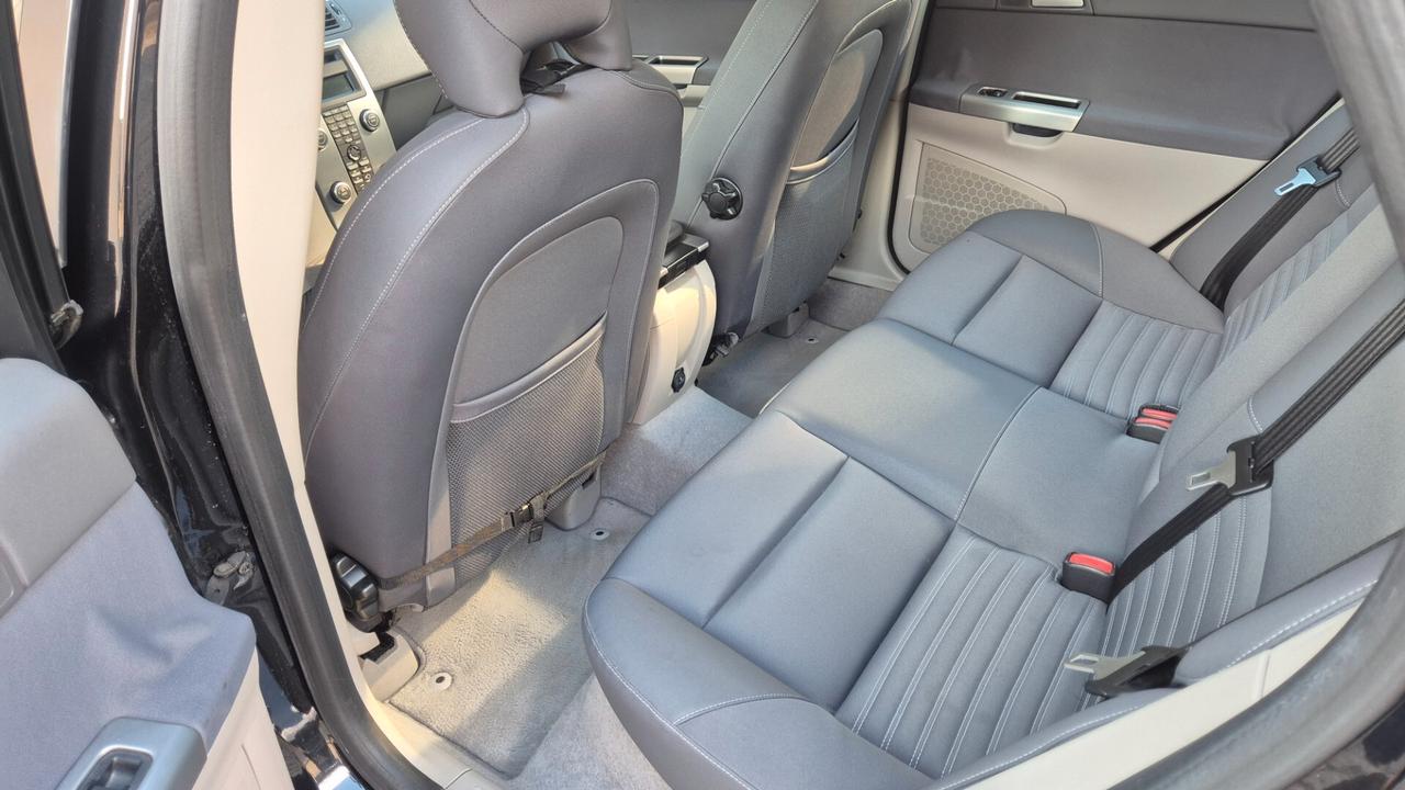 Volvo S40 1.6 TDI Berlina 0ttimo Stato