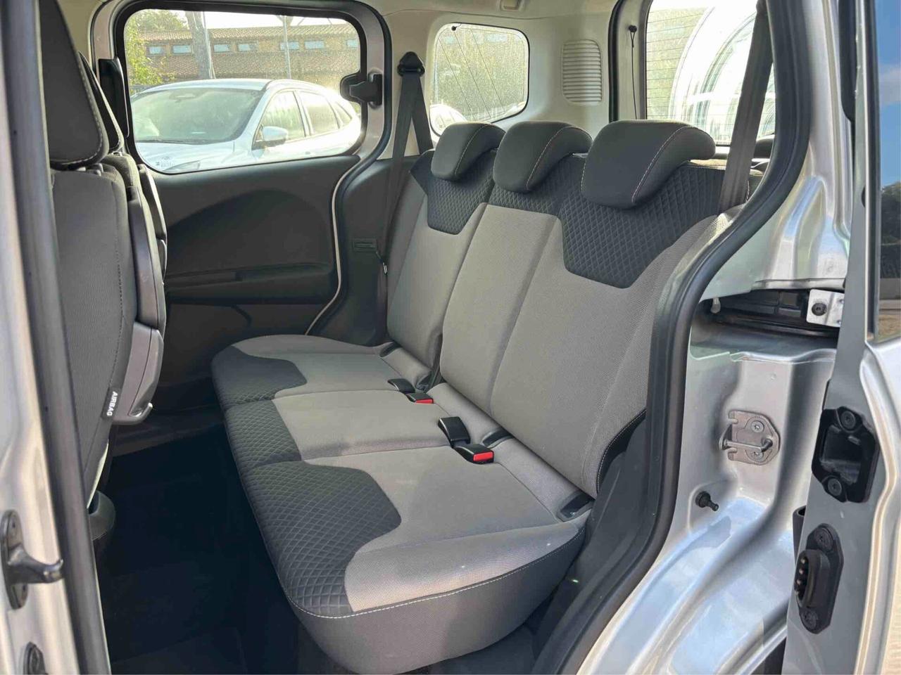 Ford Tourneo Courier 1.0 EcoBoost 100 CV S&S Plus