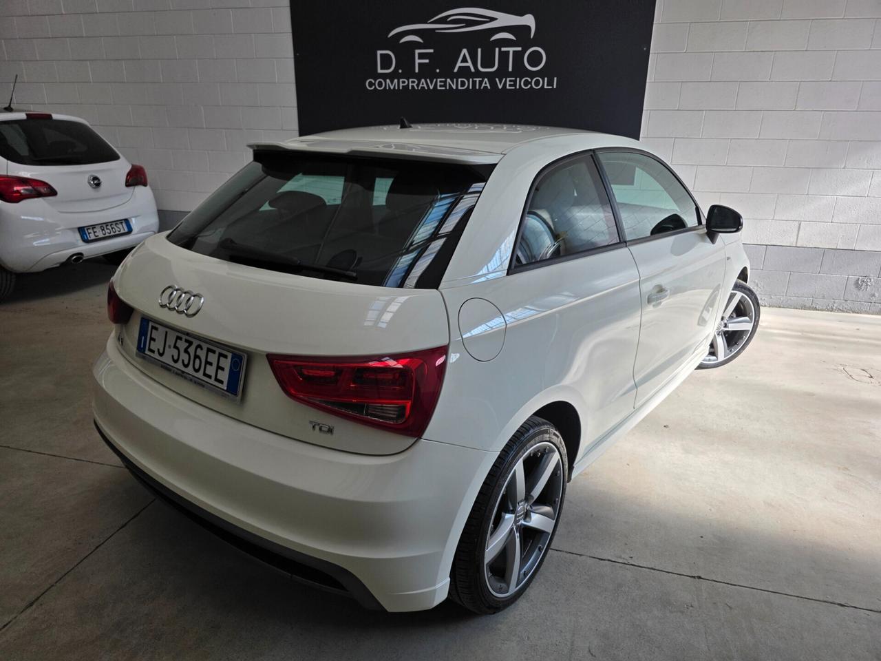 Audi A1 1.6 TDI 105 CV S-LINE NEOPATENTATI