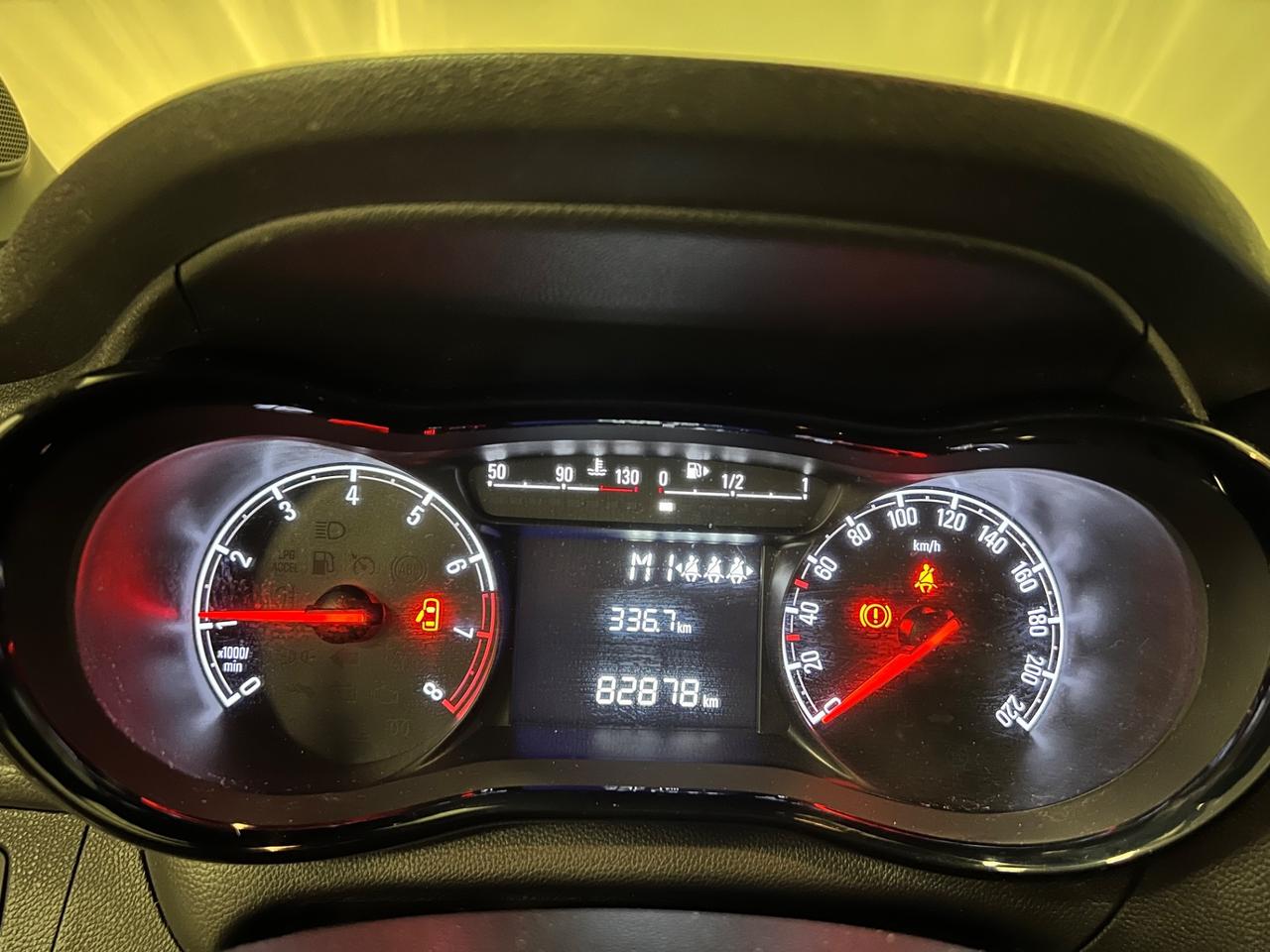 Opel Karl Rocks 1.0 75 CV aut. GPL