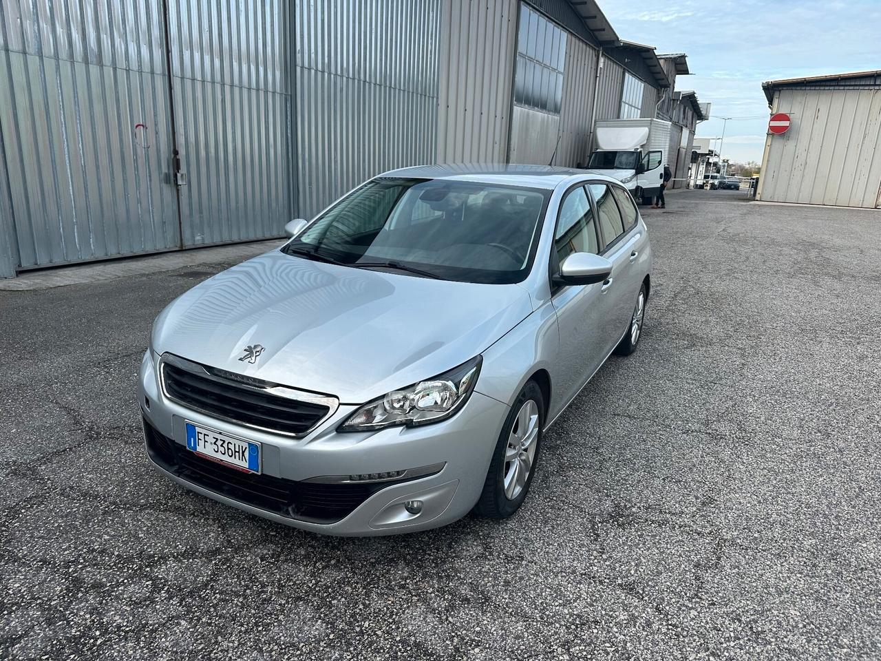 Peugeot 308 BlueHDi 120cv EURO 6 AUTOM