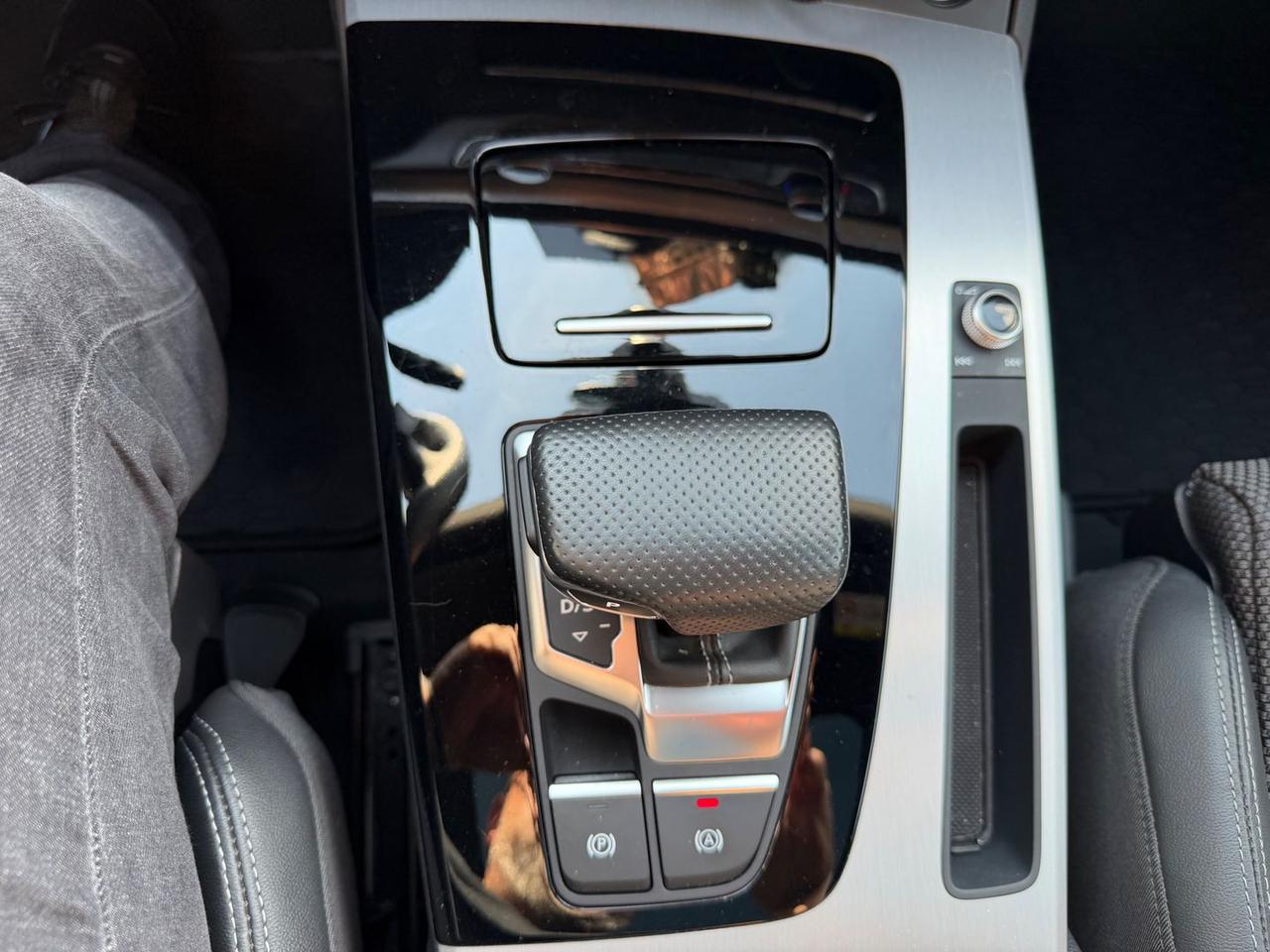 Audi Q5 S Line 2.0 40 TDI MHEV #10662