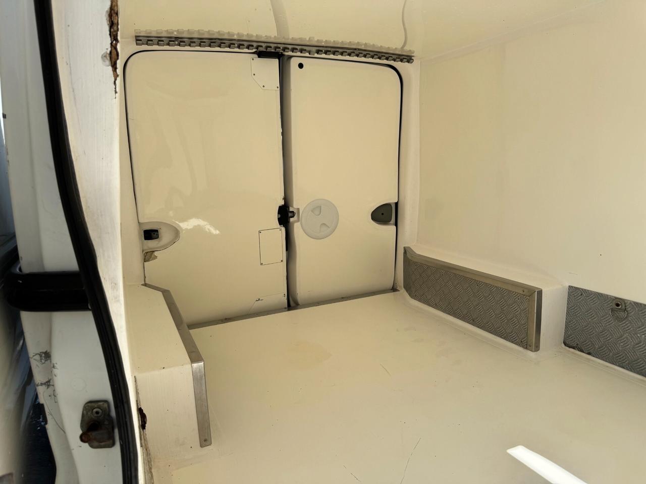 Renault Trafic T29 2.0 dCi/115 PL-TA Furgone DPF