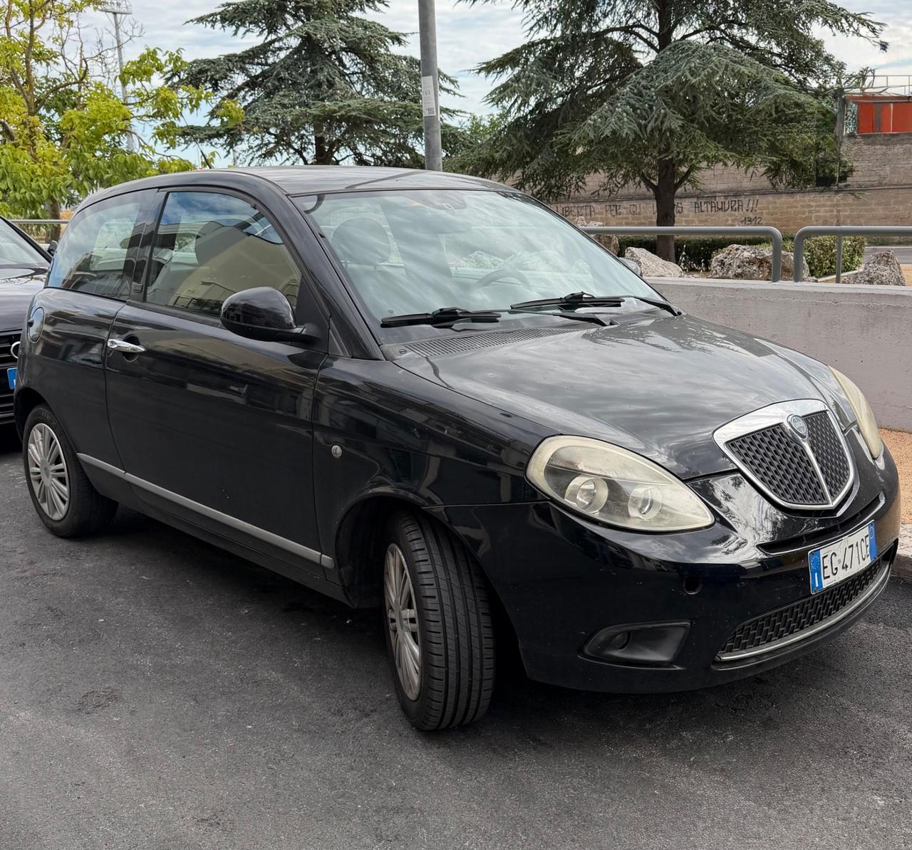Lancia Ypsilon 1.3 Multijet 75CV