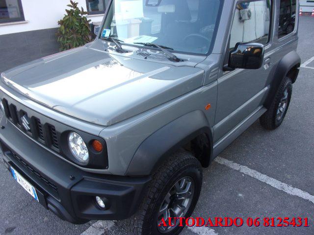 SUZUKI Jimny 1.5 5MT Top