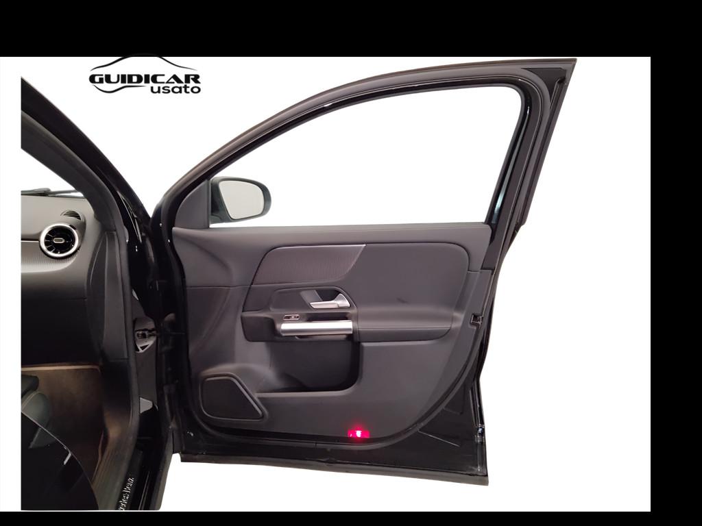 Mercedes-Benz GLA-H247 2020 - GLA 200 d Sport Plus auto