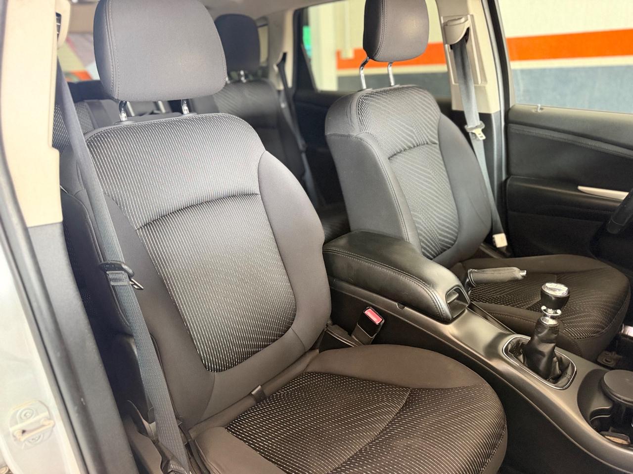 Fiat Freemont 2.0 Multijet 170 CV Urban 7 POSTI