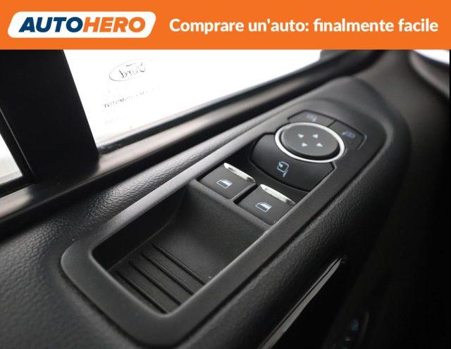 FORD Tourneo Custom 320 2.0 TDCi 130CV PC Titanium
