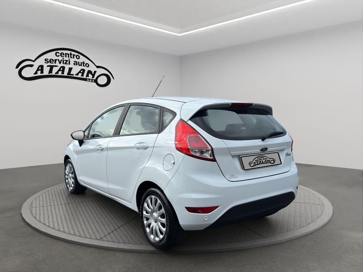 FORD - Fiesta - 1.5 TDCi 75 CV 5p. Black & White Edition