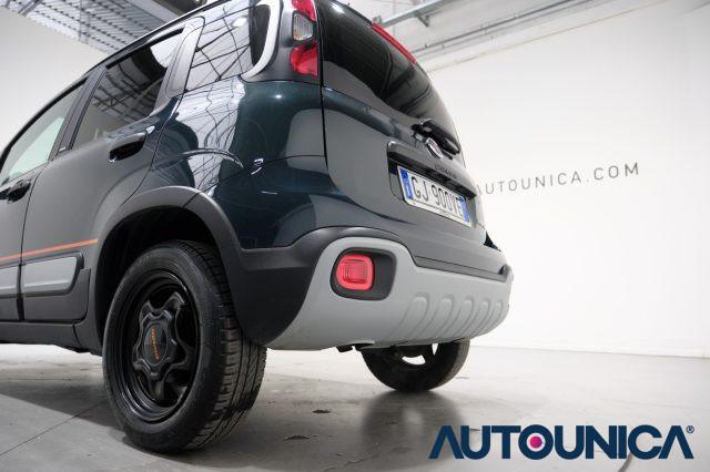 FIAT Panda CROSS 1.0 FIREFLY S&S HYBRID GARMIN NEOPATENTATI