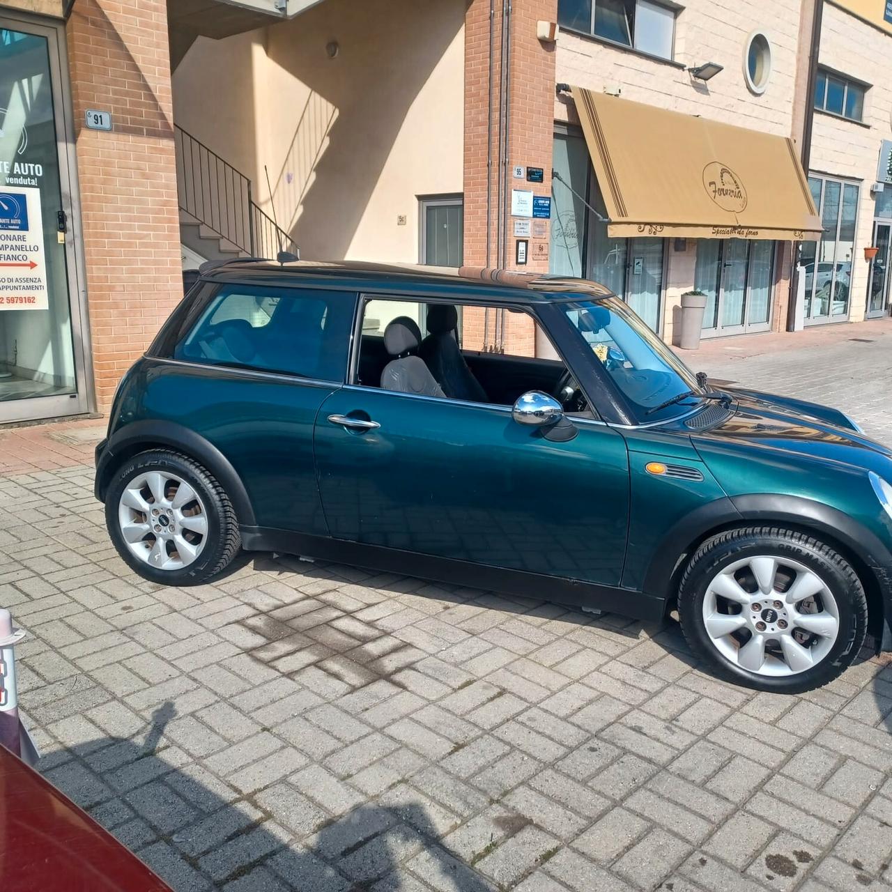 NEOPATENTATI MINI ONE 1.6 BENZINA GARANZIA 12 MESI