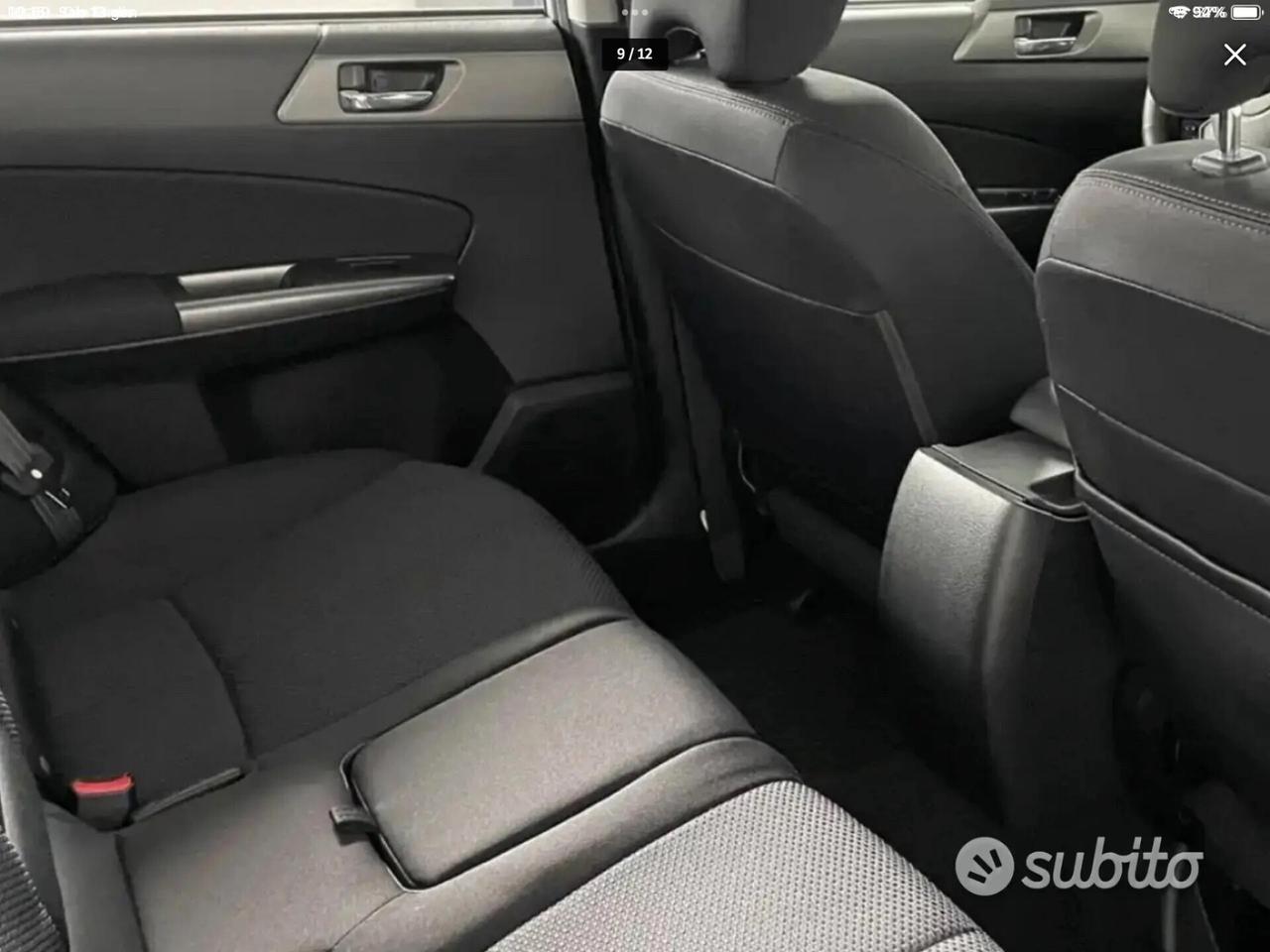Subaru Forester 2.0D XS Exclusive 4x4 Gancio Traino A Scomparsa