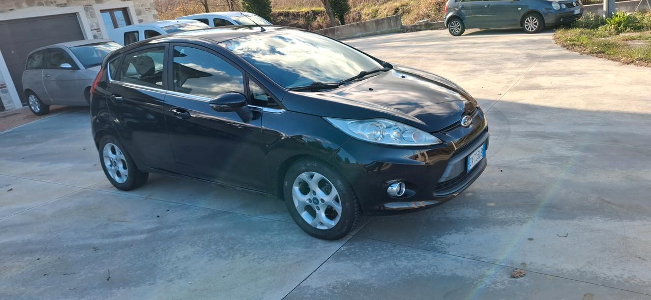 Ford Fiesta 1.4 TDCi 5p. Titanium